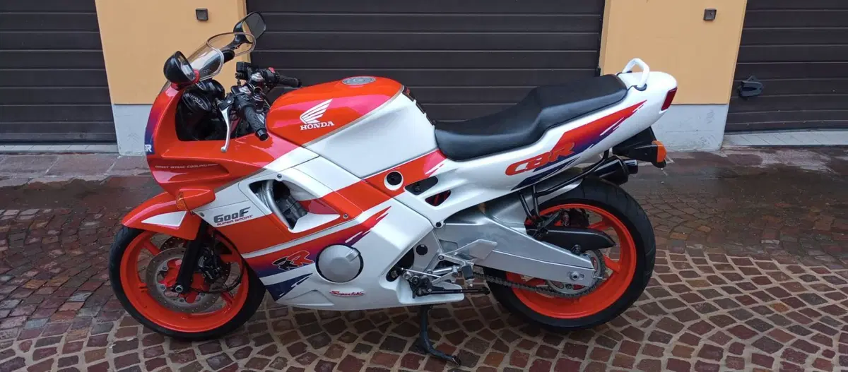Honda CBR 600 F (2)