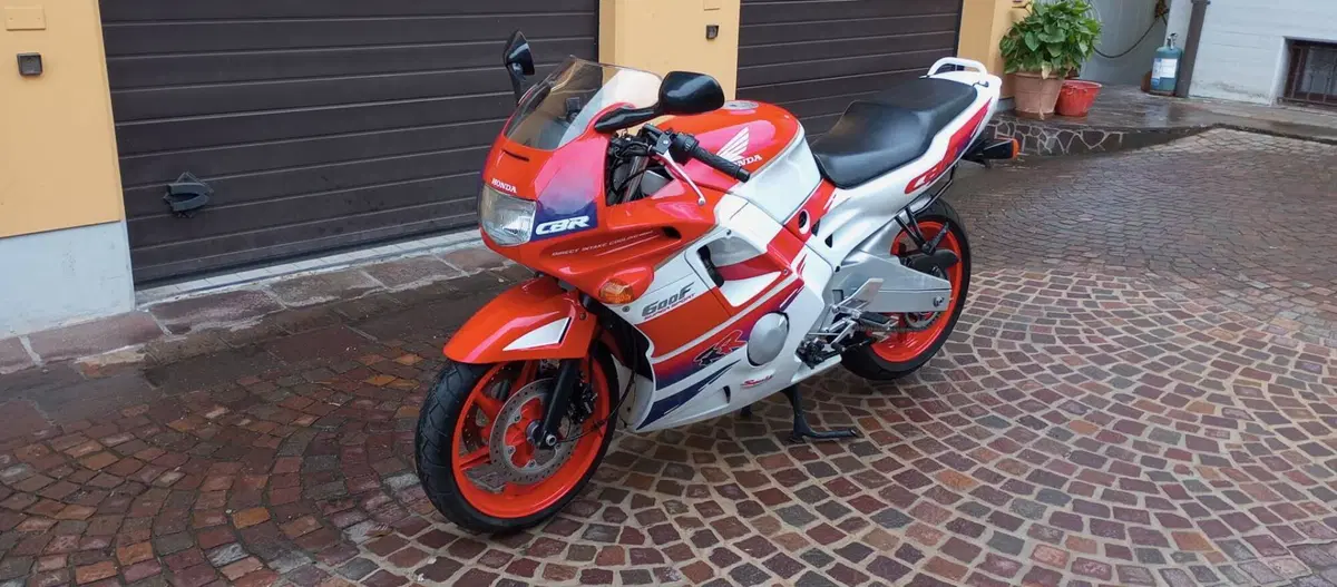 Honda CBR 600 F (18)