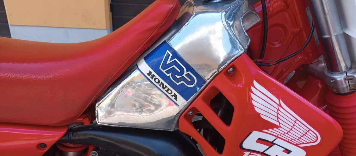Honda CR 125  (8)