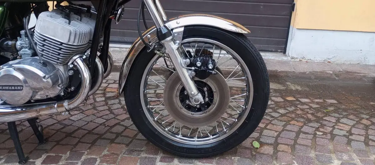 Kawasaki 750 MACH4 H2B (19)