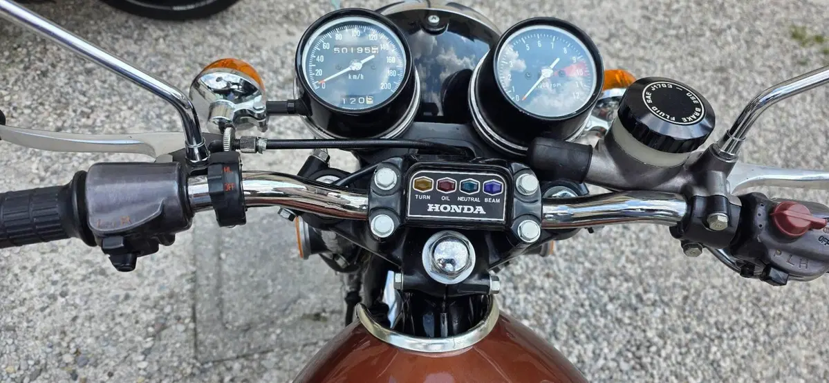 Honda CB 500 FOUR (7)