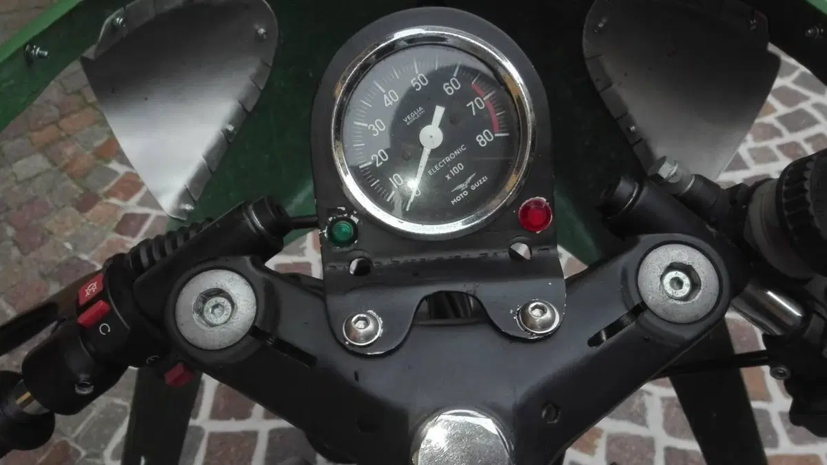 Moto Guzzi COMPETIZIONE (6)