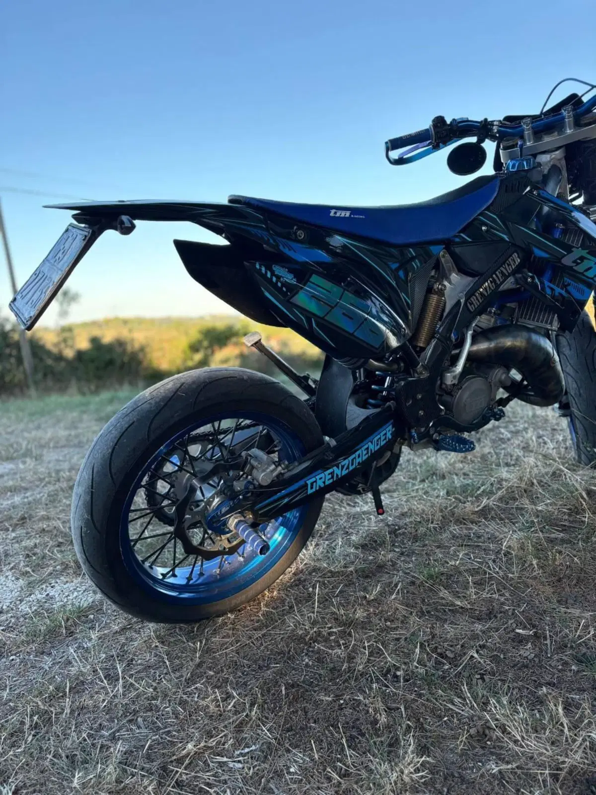 Tm Moto EN 125 (2017) (2)