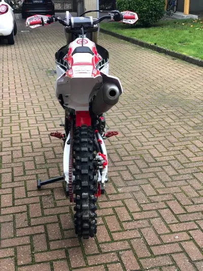 Yamaha YZ 450 F (2017) usata