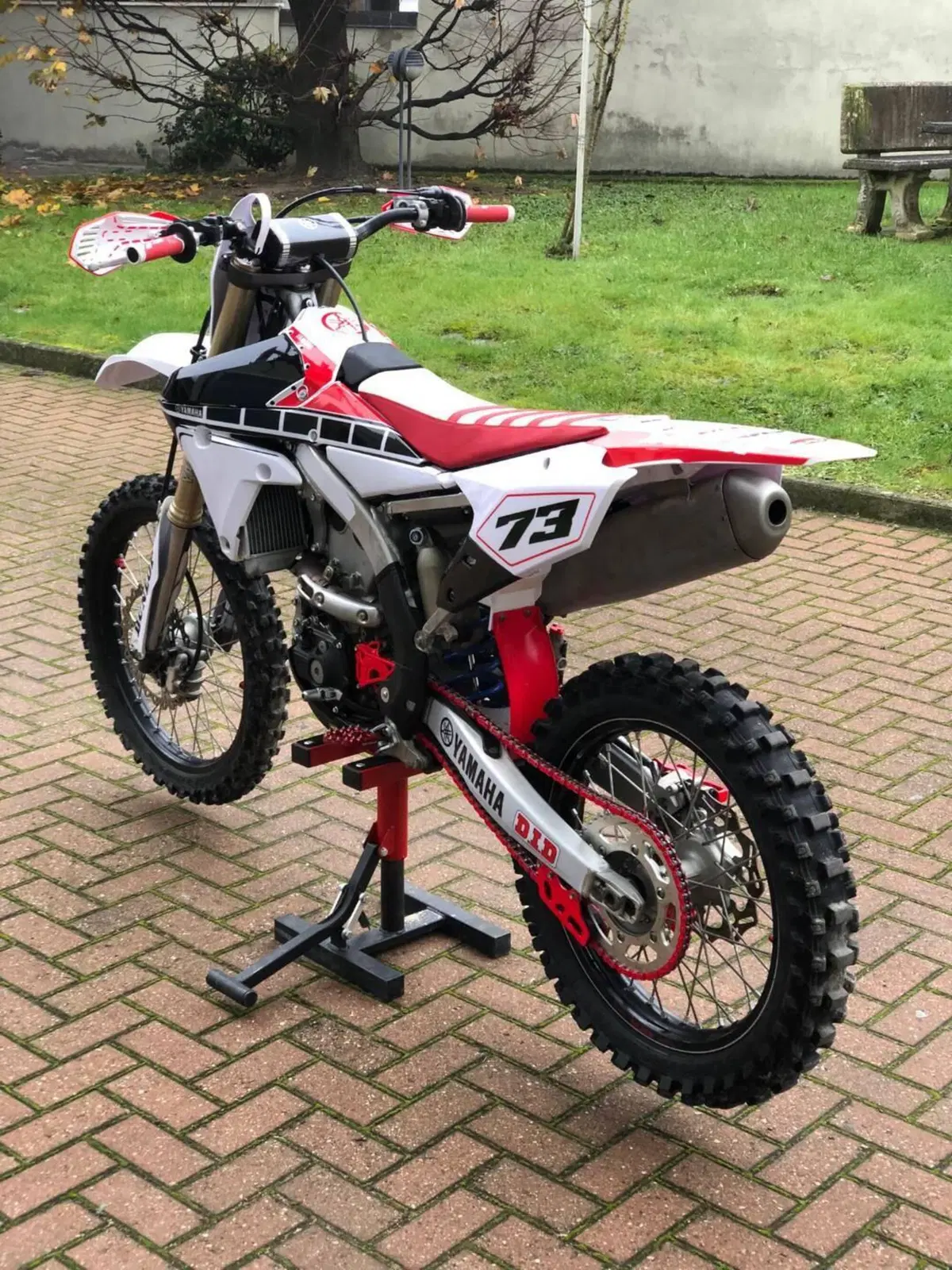 Yamaha YZ 450 F (2017) (3)