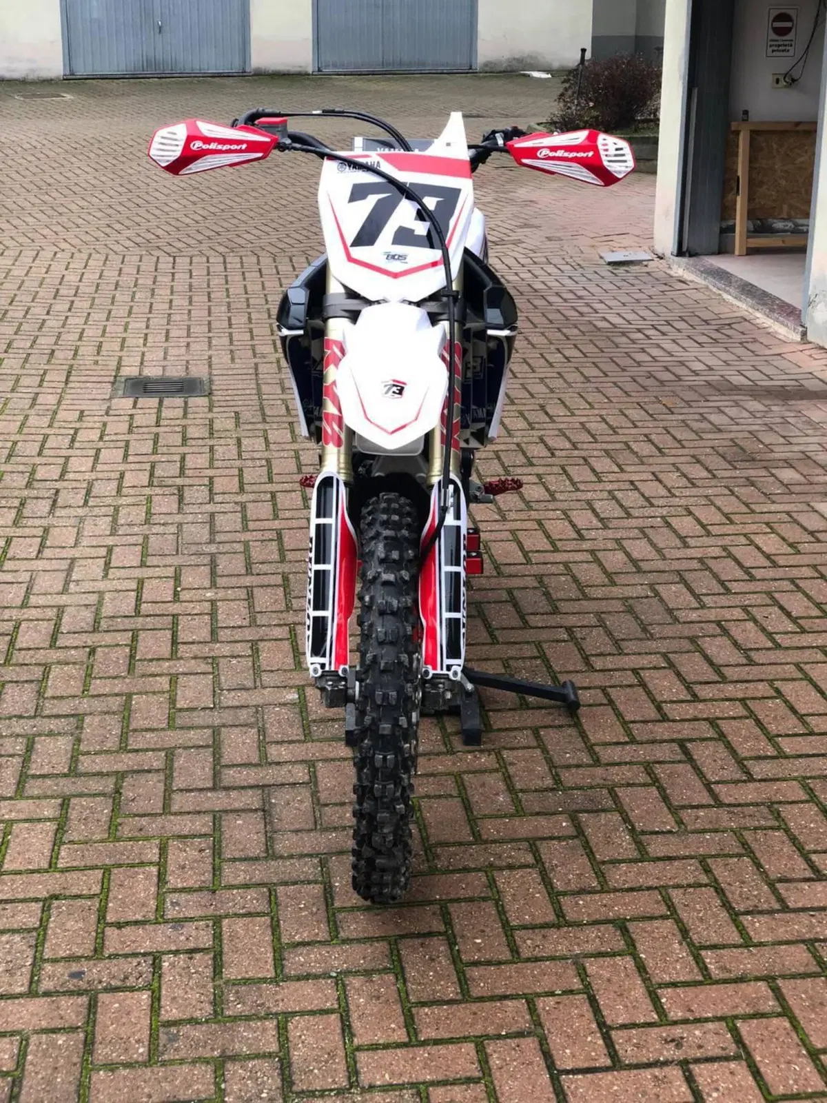 Yamaha YZ 450 F (2017) (6)