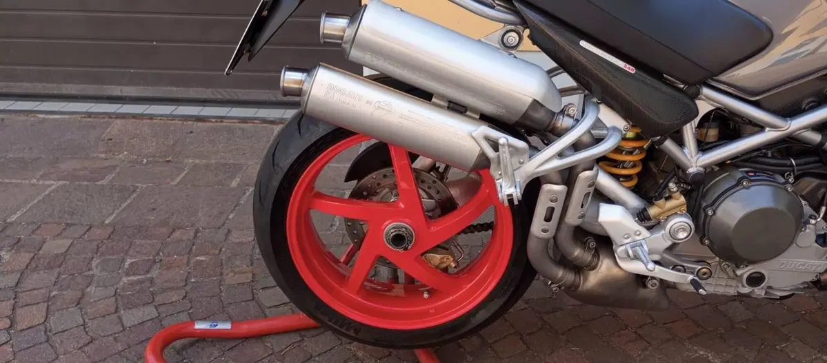 Ducati MONSTER S4R (5)