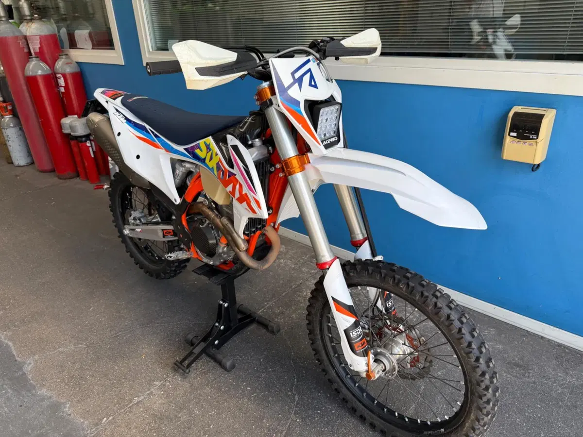 KTM 350 EXC-F Six Days (2023)