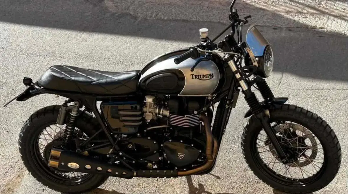 Triumph Bonneville T100 (2008 - 16) (4)