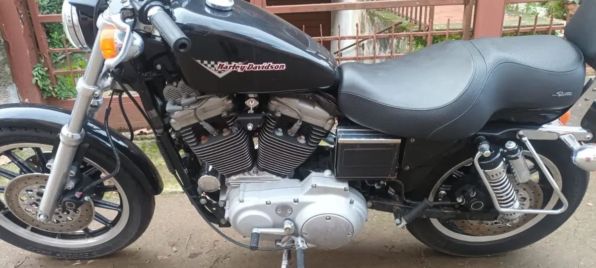 Harley-Davidson 1200 Sport (1996 - 00) - XL 1200S (17)