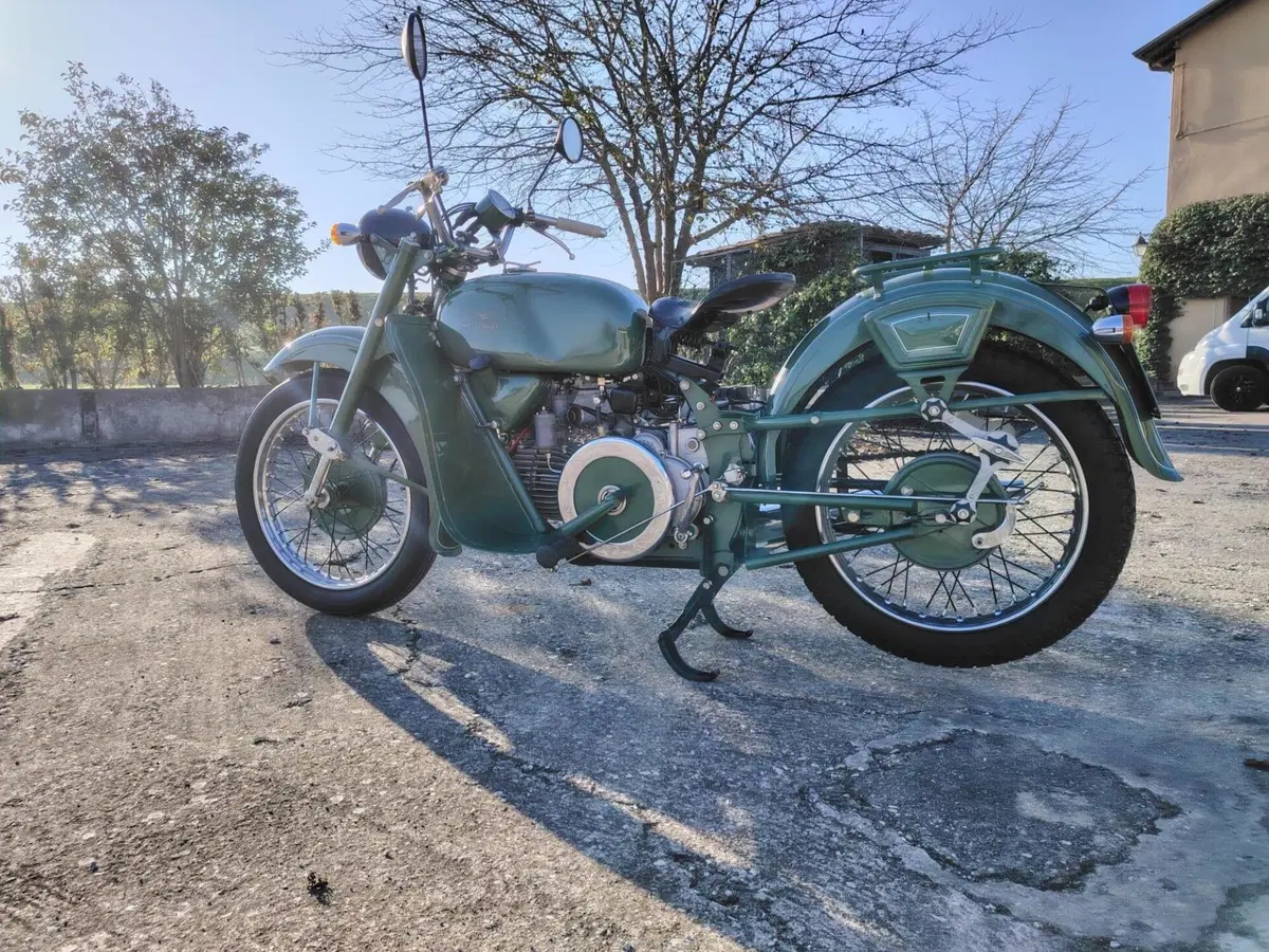 Moto Guzzi Falcone 500 Turismo (3)