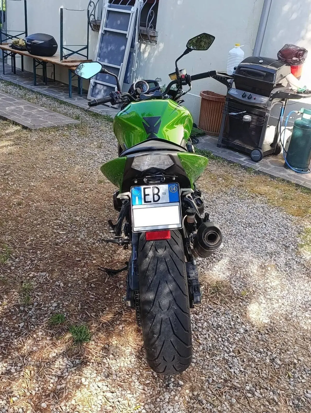 Kawasaki Z 750 R (2011 - 14) (3)
