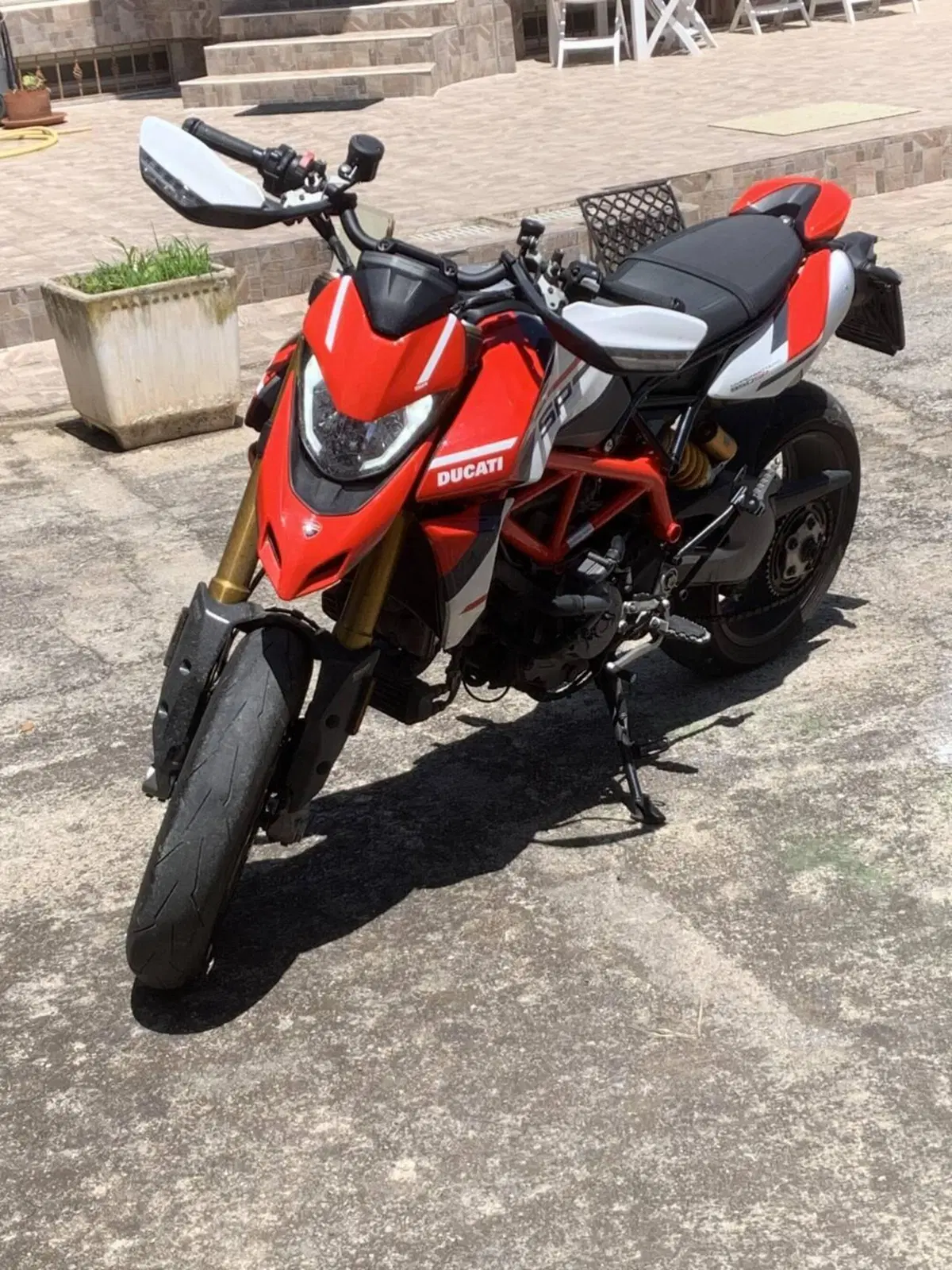 Ducati Hypermotard 950 SP (2022 - 25) (2)