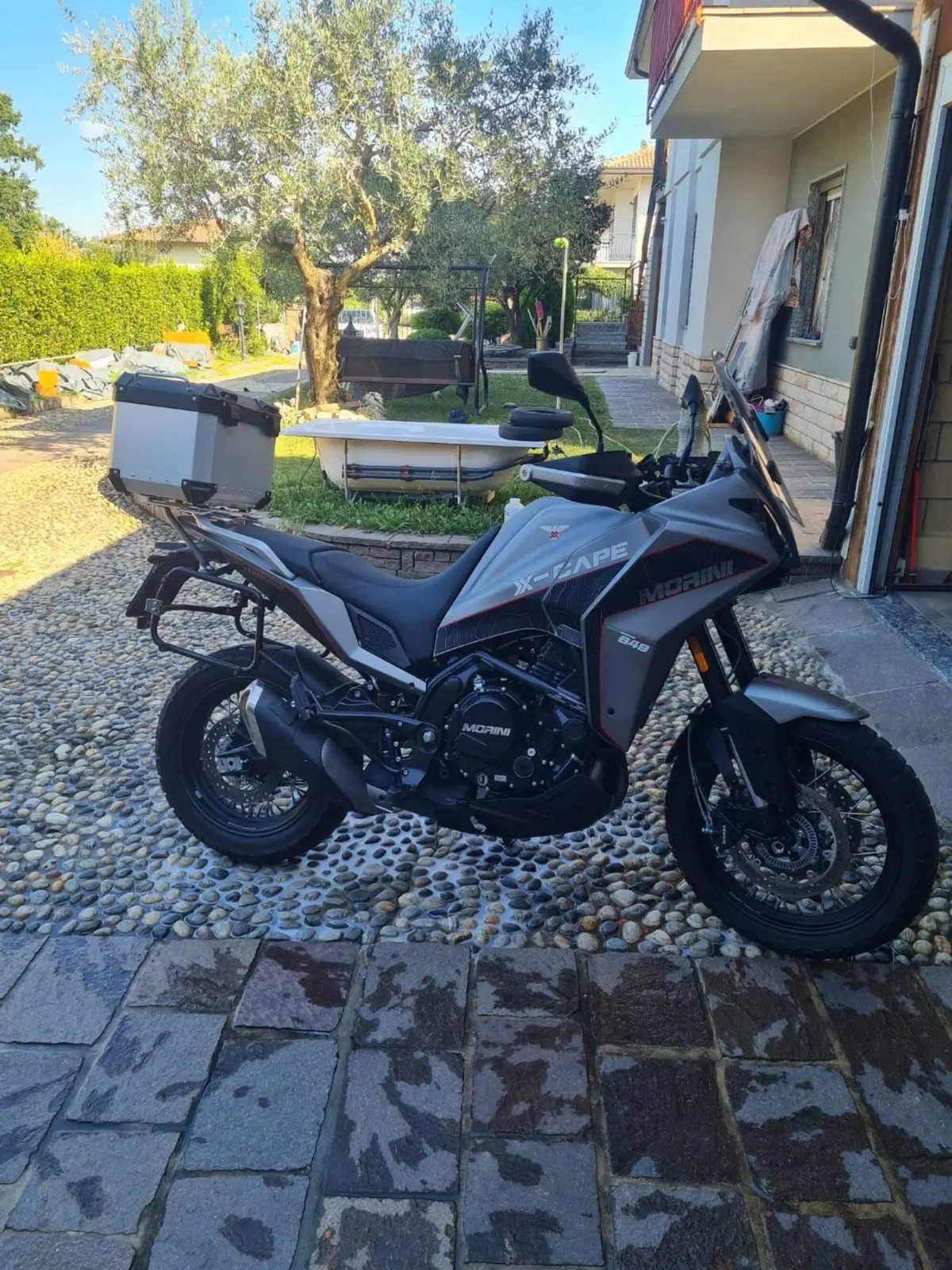 Moto Morini X-Cape 650 (2021 - 26) (2)