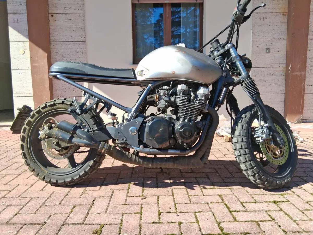 Kawasaki Z 750 (2003 - 06)