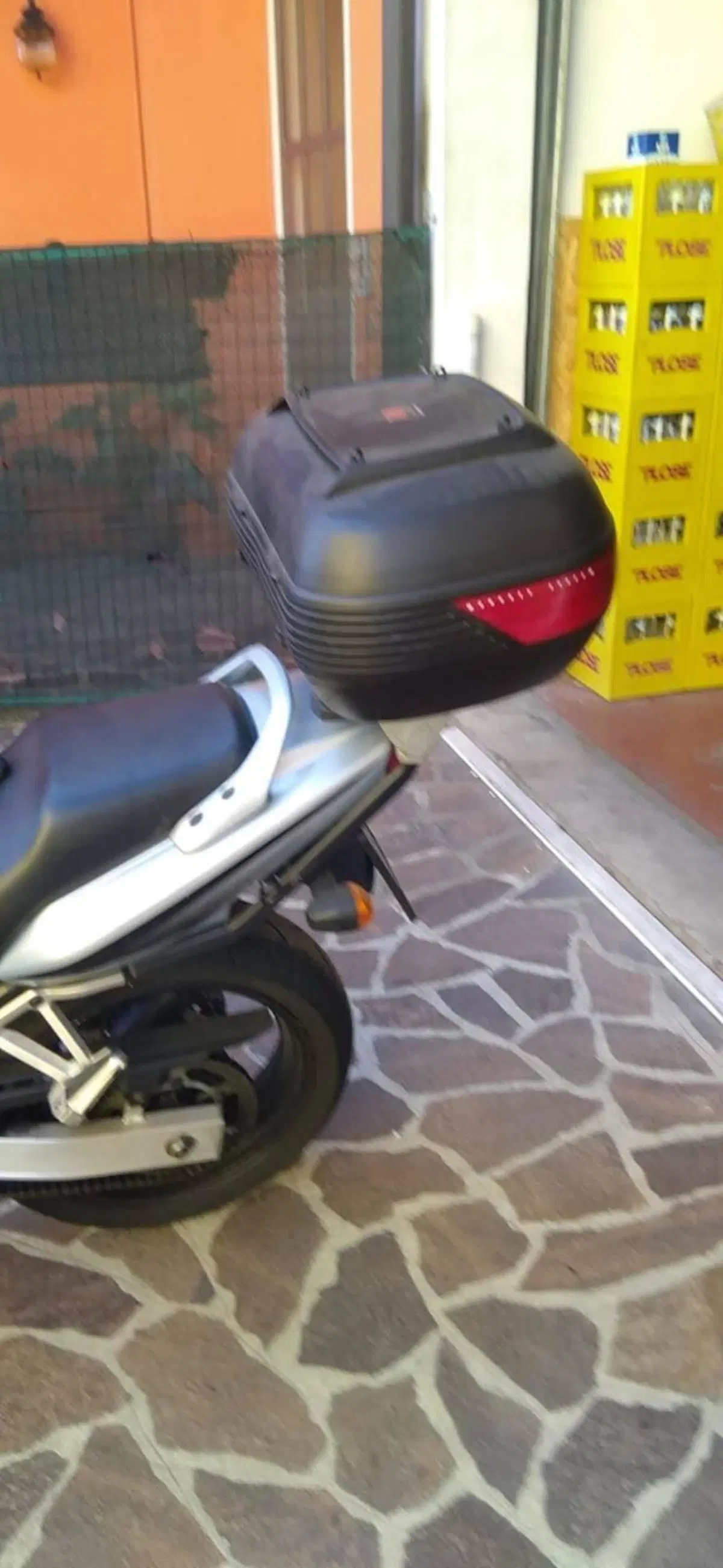 Yamaha FZS 600 Fazer (2002 - 03) (5)