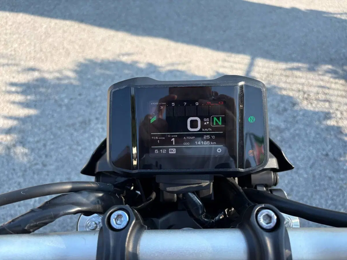 Yamaha MT-09 (2021 - 23) (8)