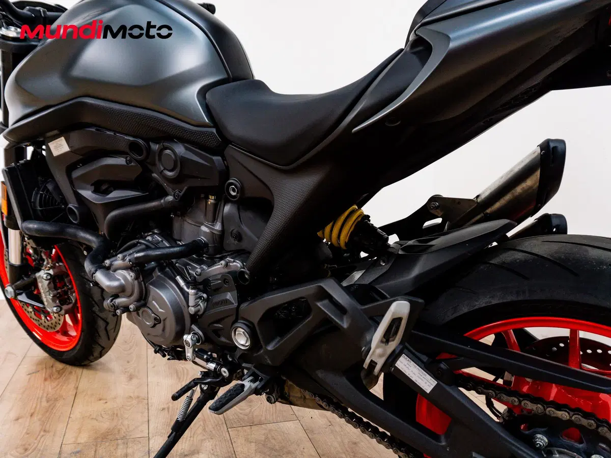 Ducati Monster 937 (2021 - 25) (10)