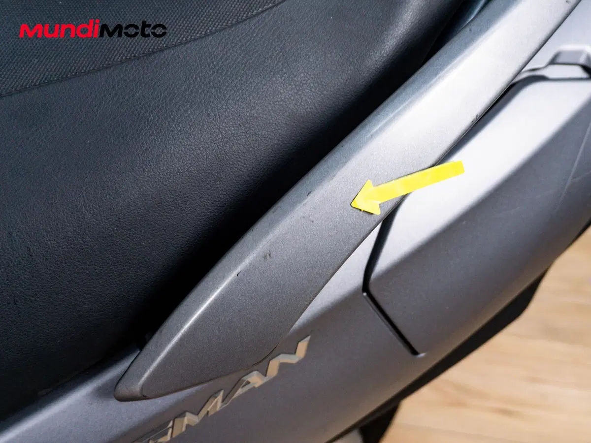 Suzuki Burgman AN 650 (2013 - 15) (18)