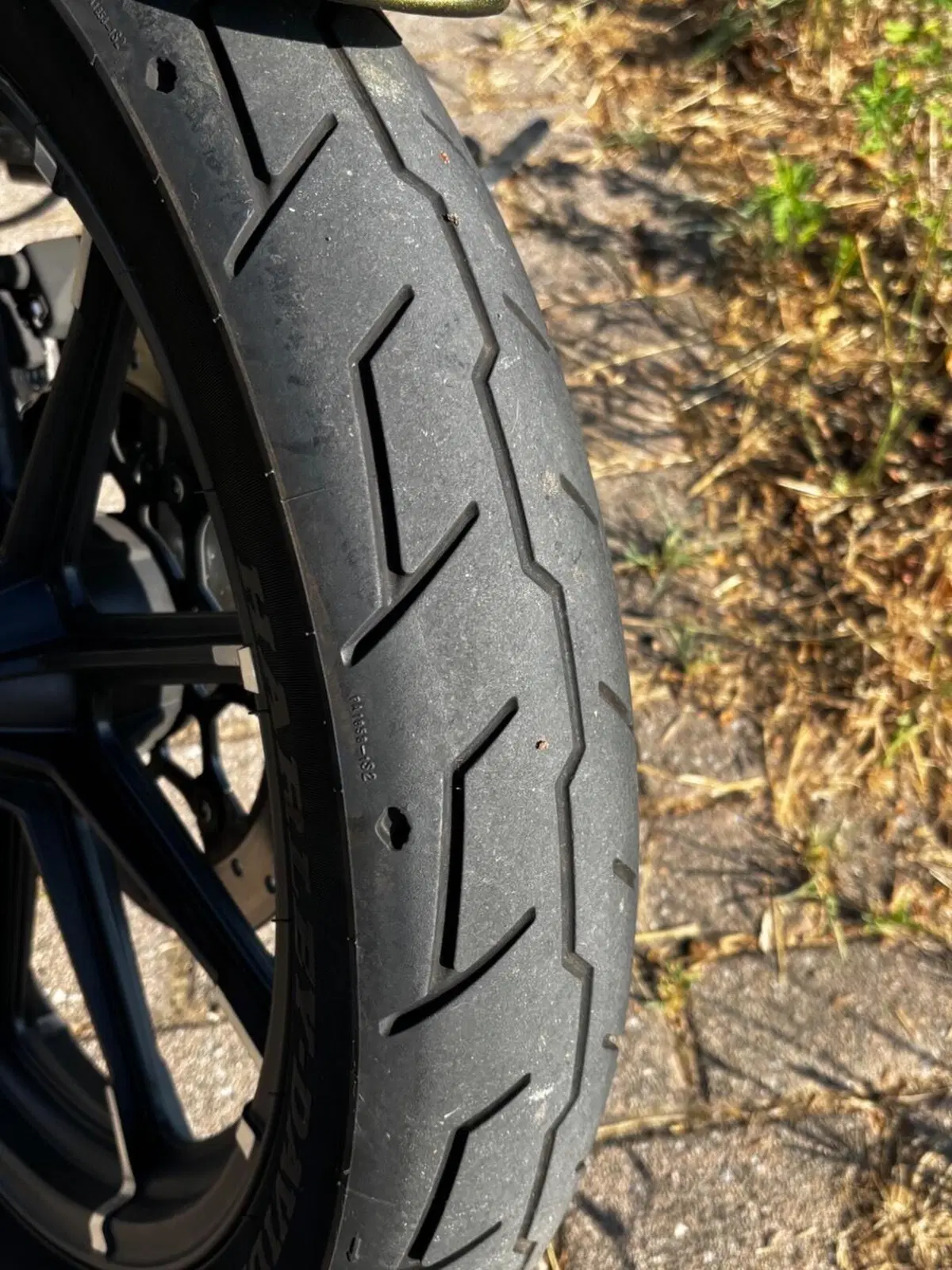 Harley-Davidson 883 Iron (2014 - 16) - XL 883N (7)