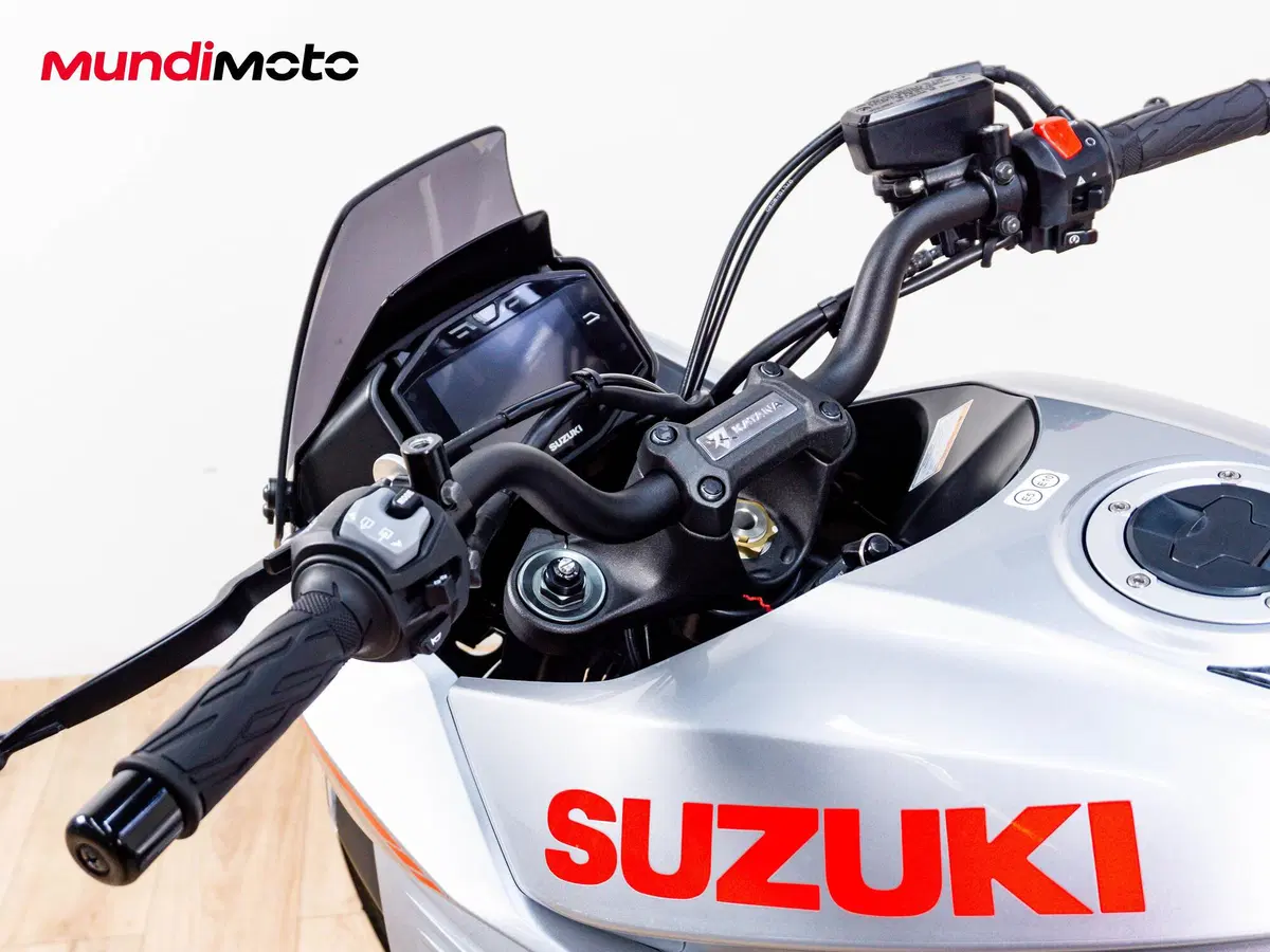 Suzuki Katana 1000 (2022 - 26) (11)