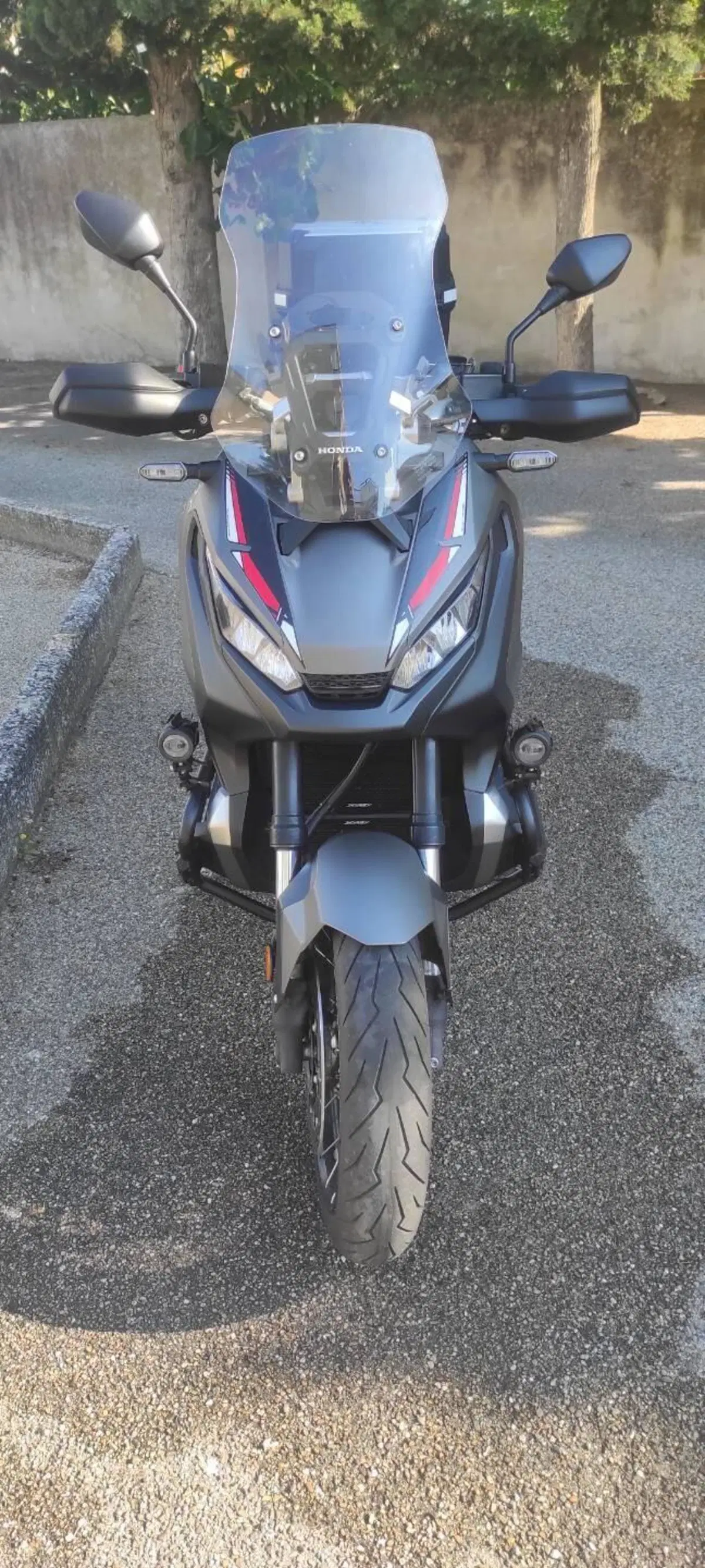 Honda X-ADV 750 Travel Edition (2018 - 20) (9)
