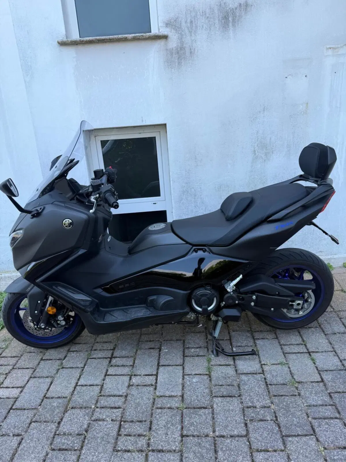 Yamaha T-Max 560 (2025 - 26) (3)