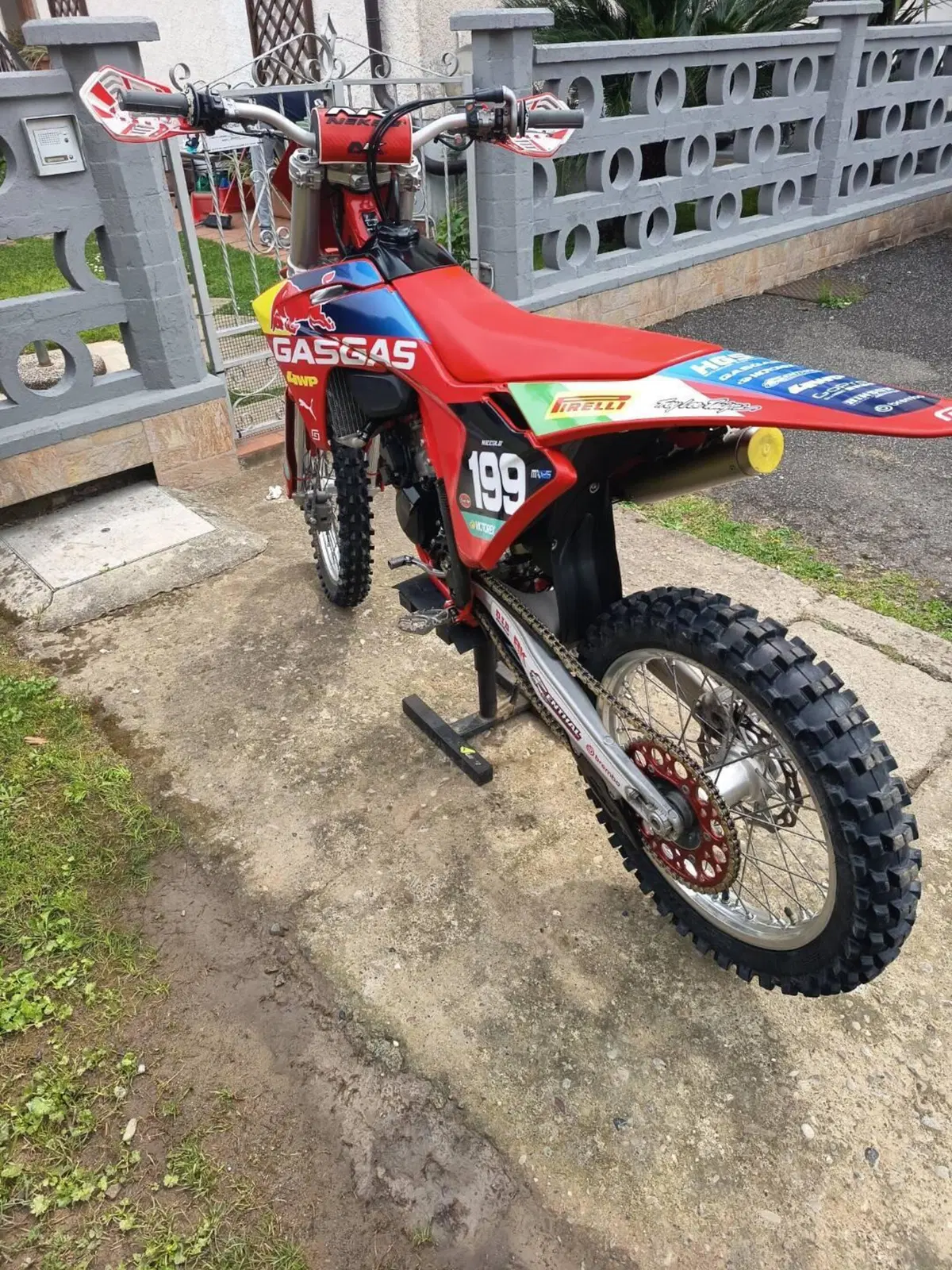 GASGAS MC 125 (2025) (4)