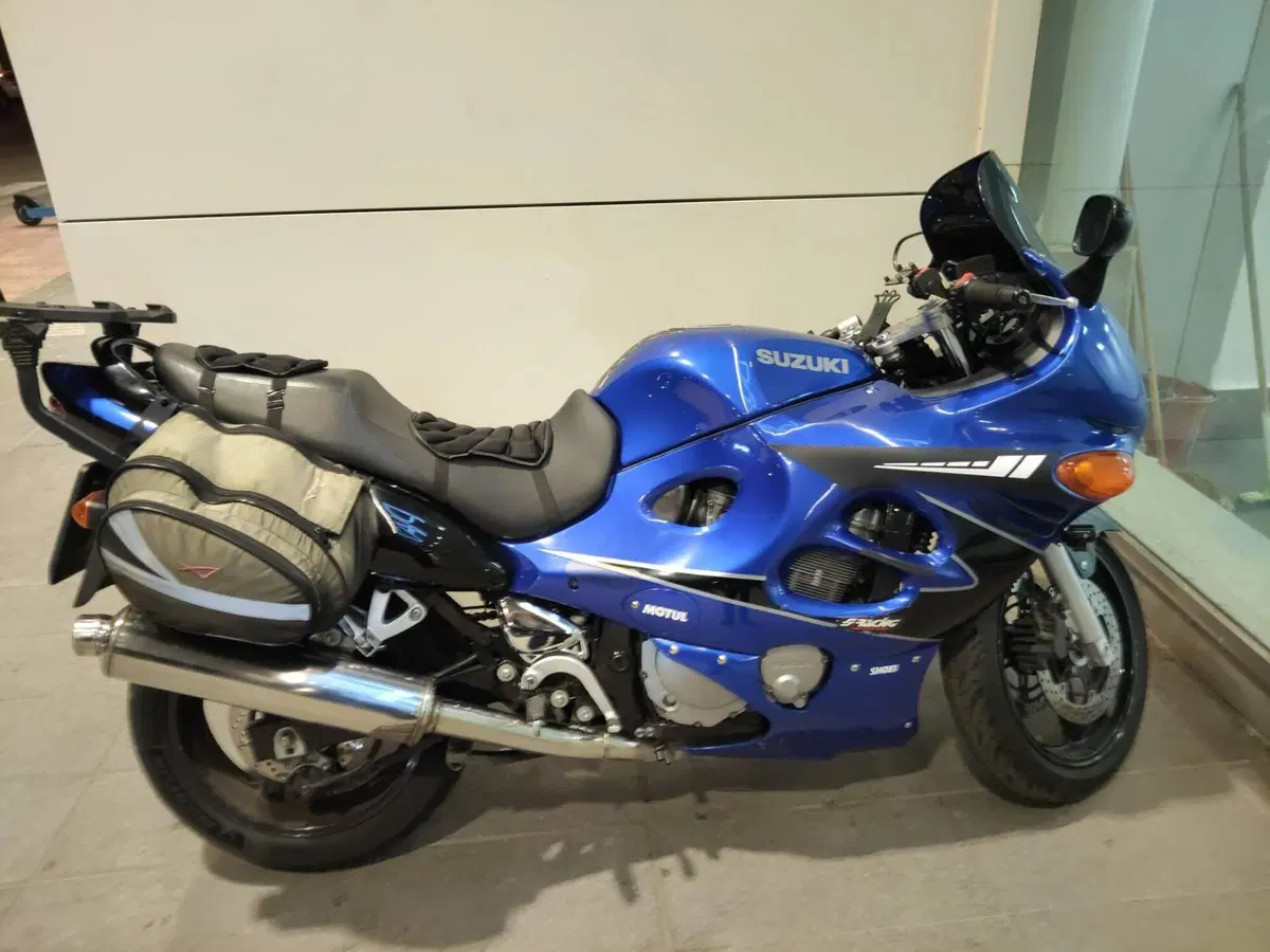 Suzuki GSX 600 F (1998- 05) (2)