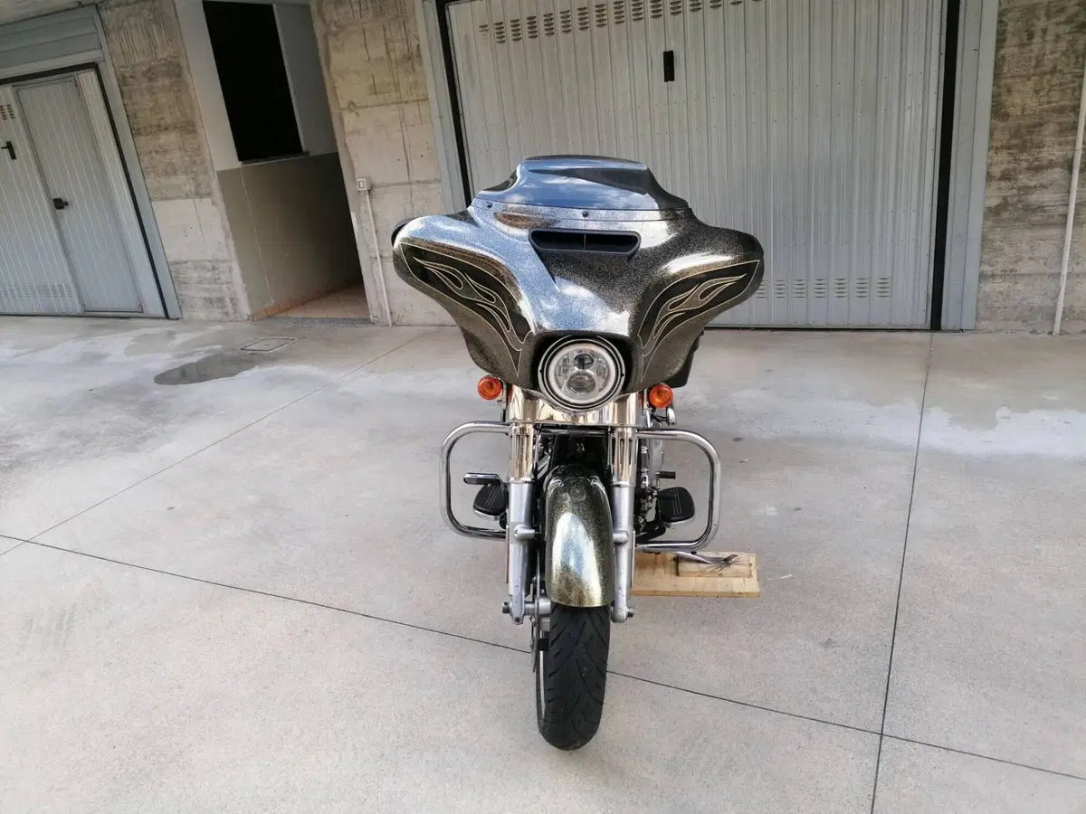 Harley-Davidson 1690 Street Glide Special (2014 - 16) - FLHX (2)