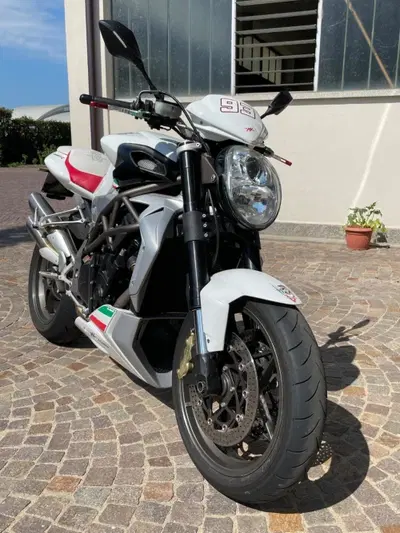 MV Agusta Brutale 990 R (2009 - 12) usata