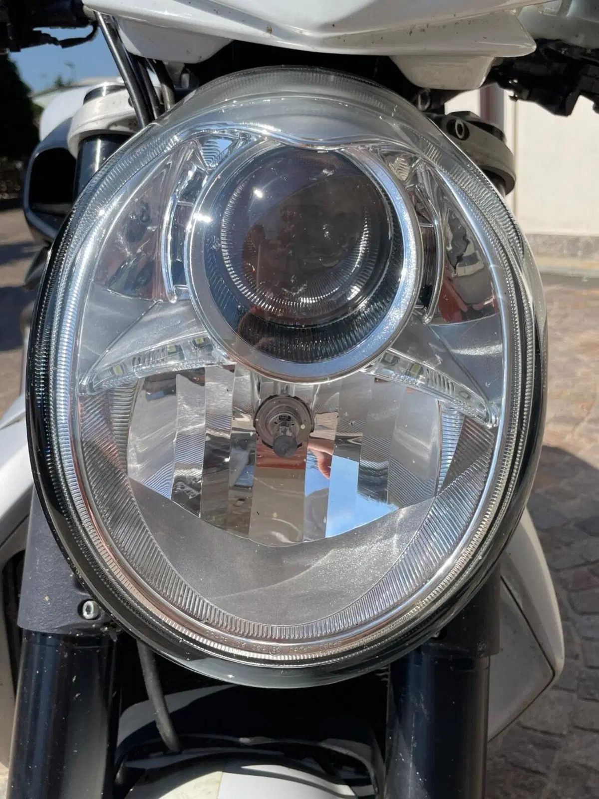 MV Agusta Brutale 990 R (2009 - 12) (10)