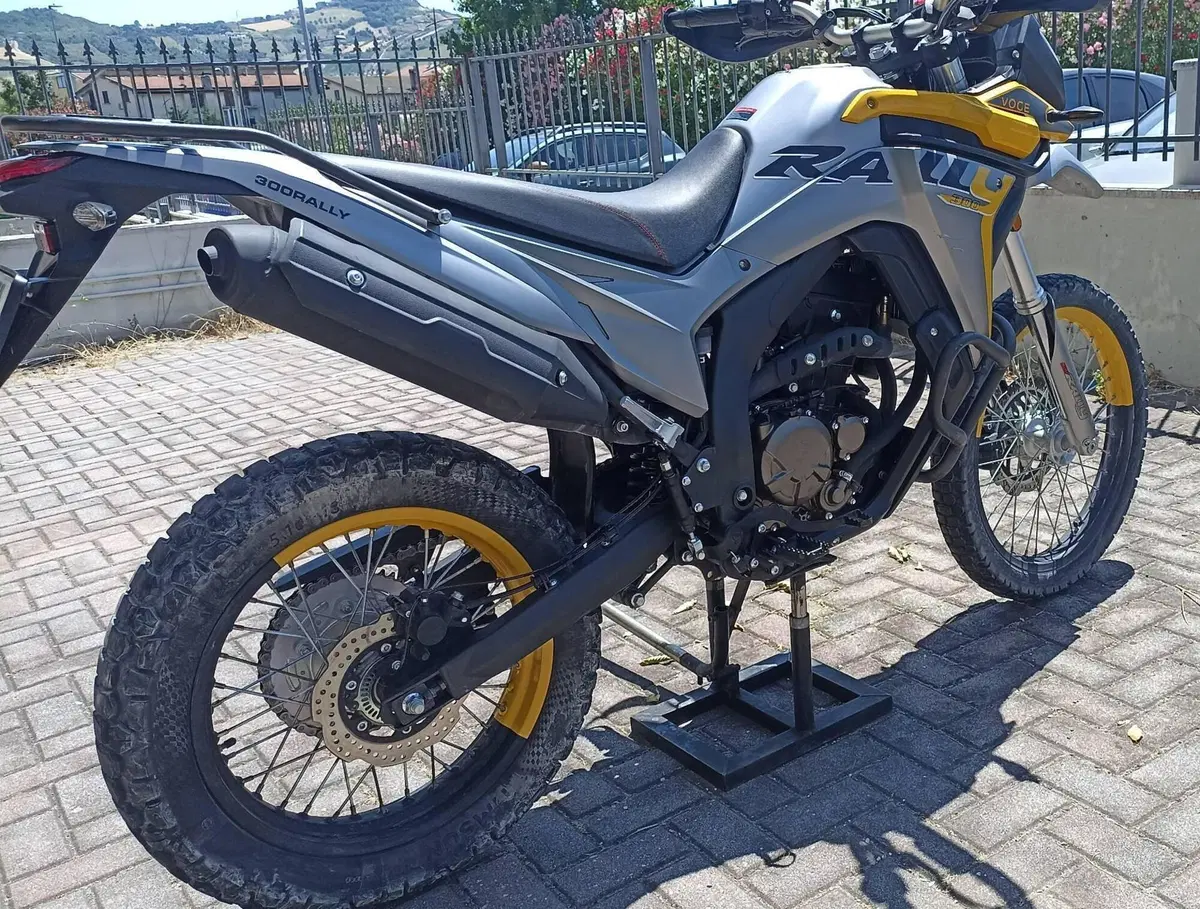 Voge Valico 300 Rally (2022 - 26) (7)
