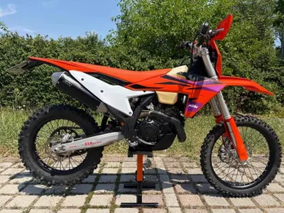 KTM 450 EXC-F (2024) usata