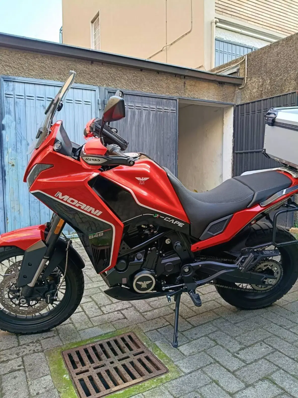 Moto Morini X-Cape 650 (2021 - 26) (3)