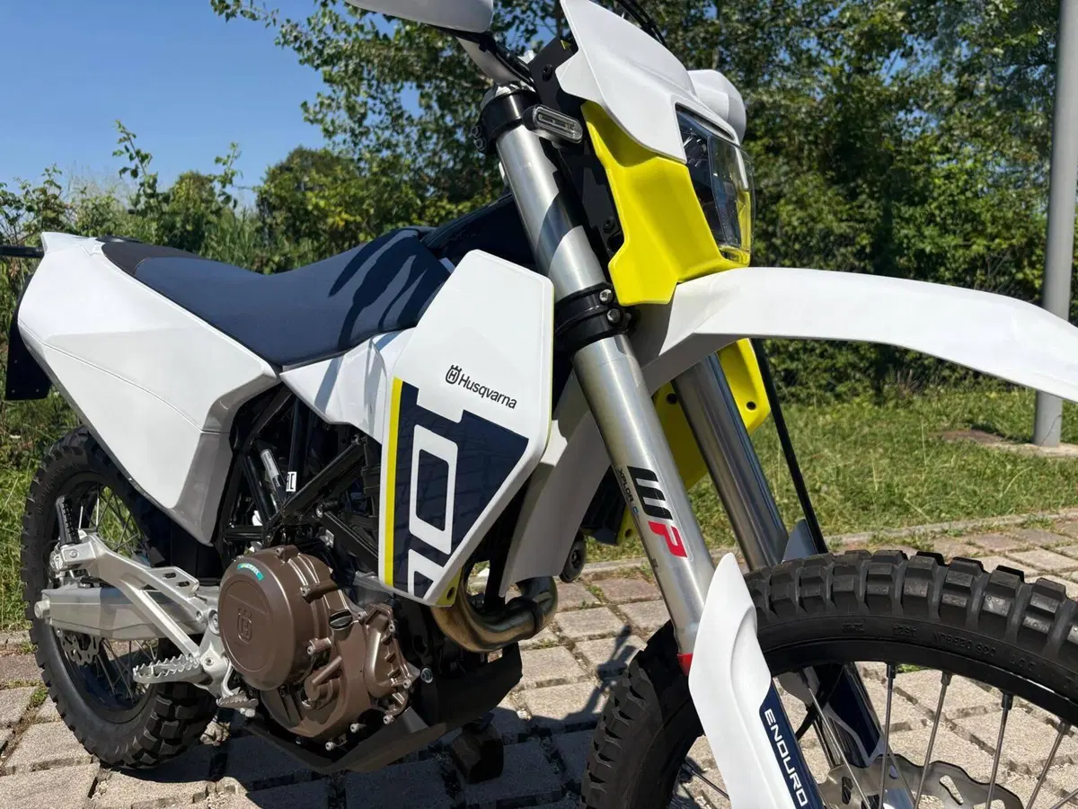 Husqvarna 701 Enduro (2026) (7)