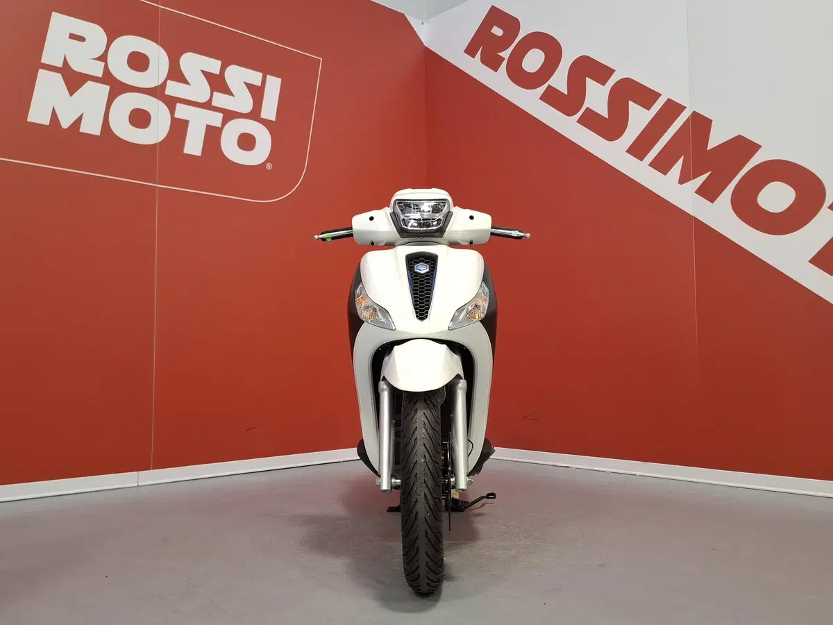 Piaggio Medley 125 S (2025 - 26) (4)