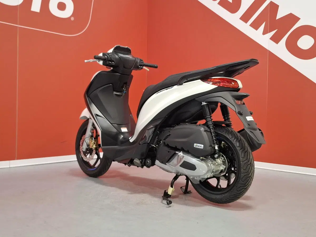 Piaggio Medley 125 S (2025 - 26) (6)