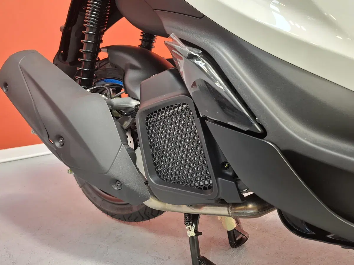 Piaggio Medley 125 S (2025 - 26) (10)