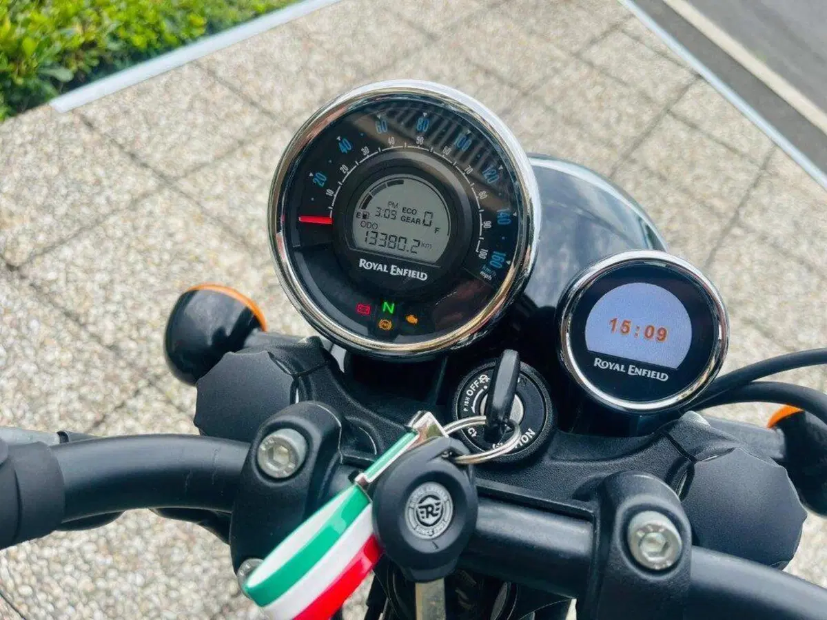 Royal Enfield Meteor 350 (2021 - 26) (5)