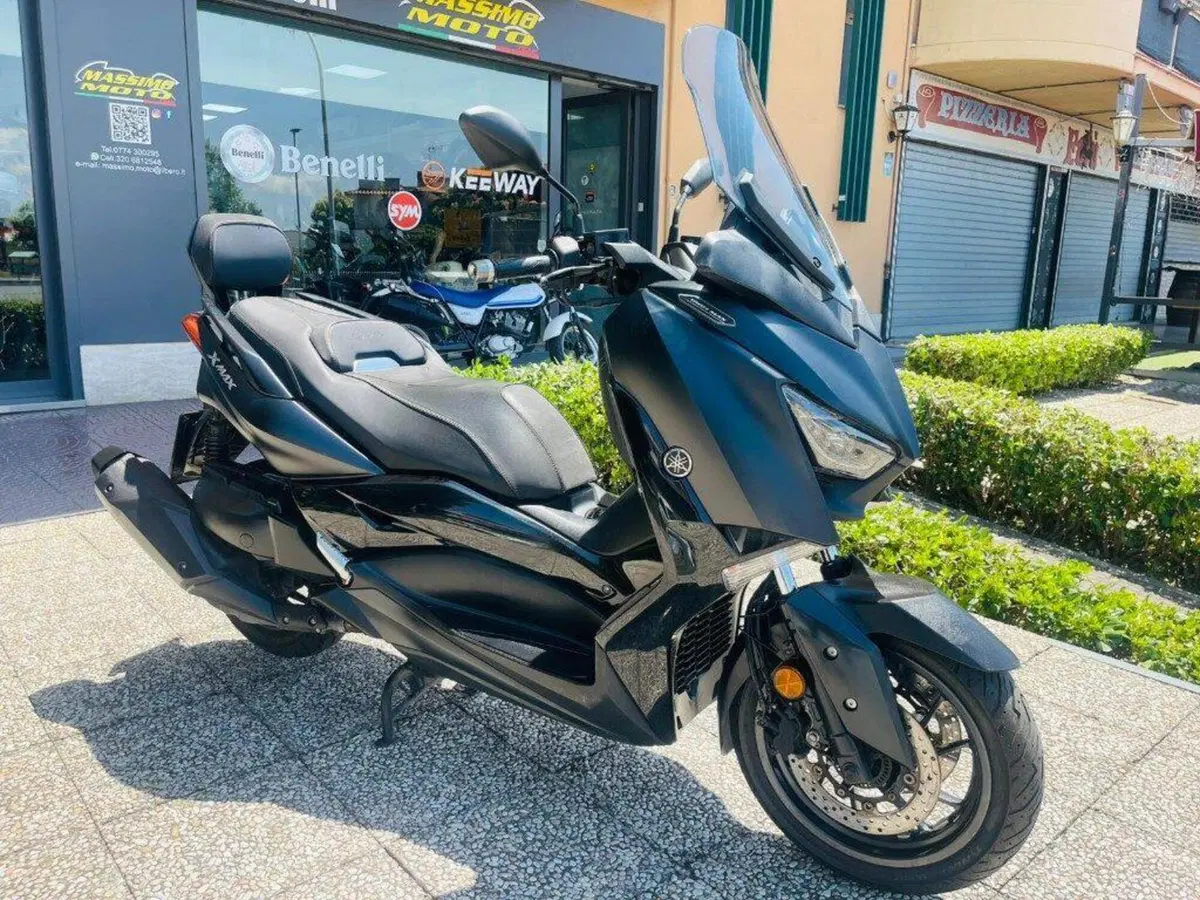 Yamaha X-Max 400 Iron Max (2019 - 20) (3)