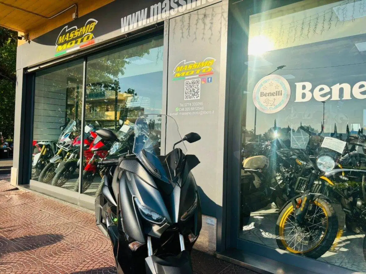 Yamaha X-Max 400 ABS (2017 - 20) (8)