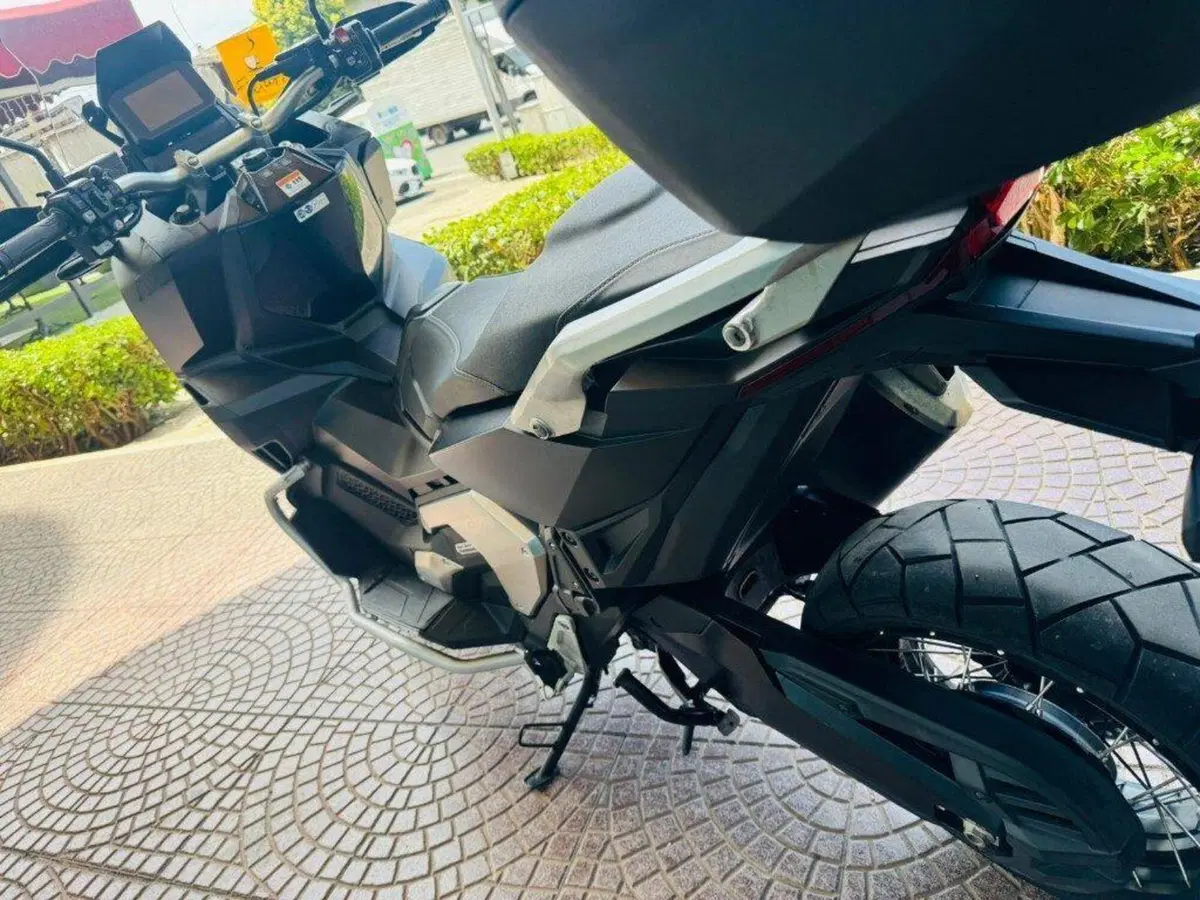 Honda X-ADV 750 DCT Gravel (2021 - 24) (5)