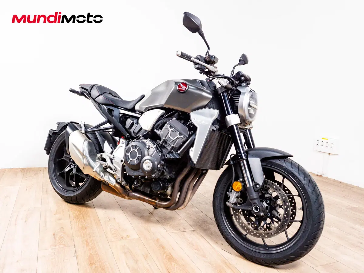 Honda CB 1000 R ABS (2011 - 17) (2)