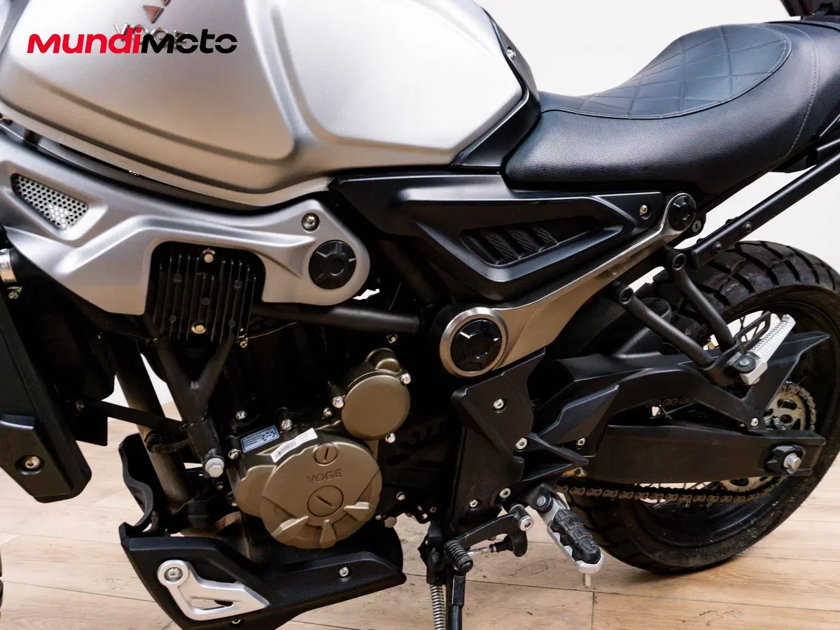 Voge Trofeo 300ACX Scrambler (2021 - 26) (9)