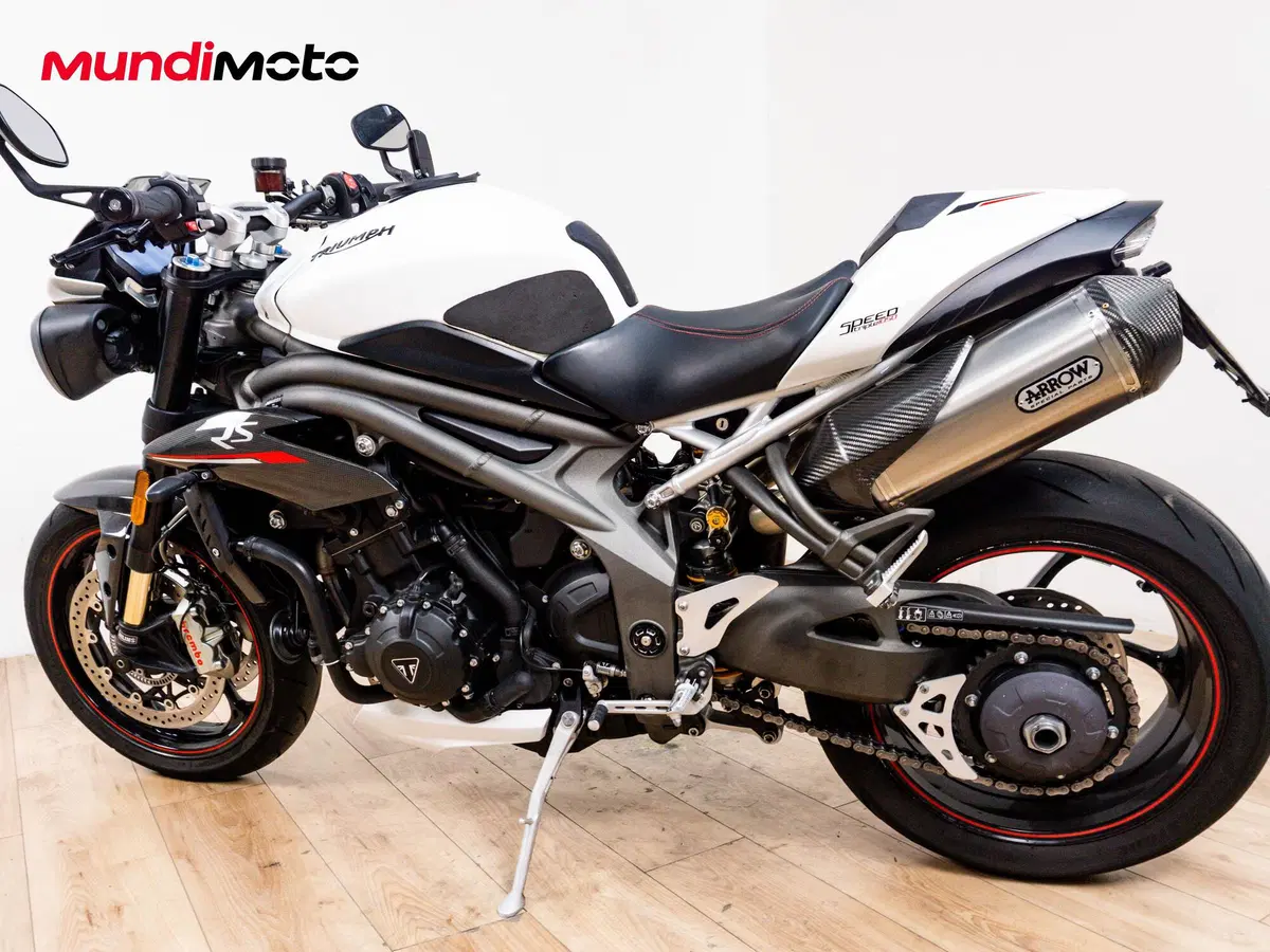 Triumph Speed Triple 1050 RS (2018 - 20) (7)