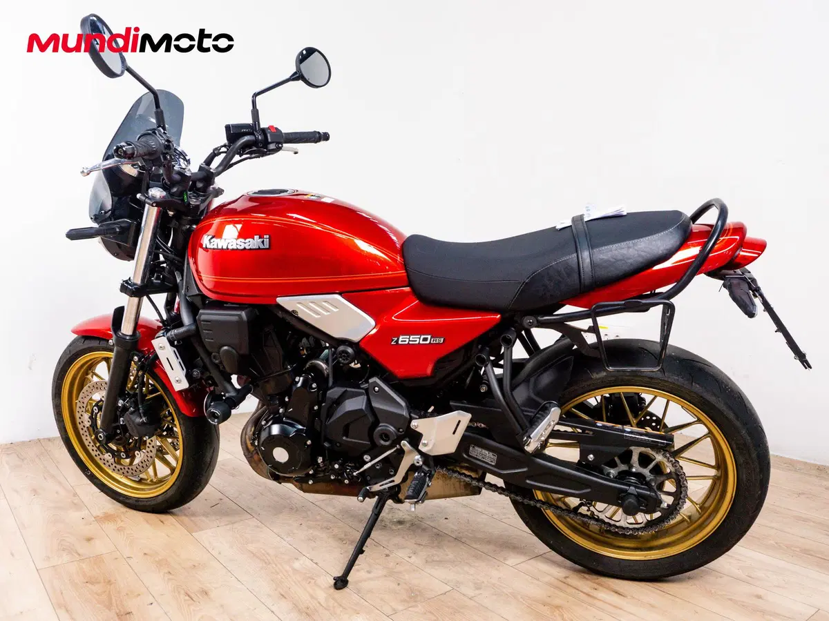 Kawasaki Z 650 RS (2025 - 26) (7)