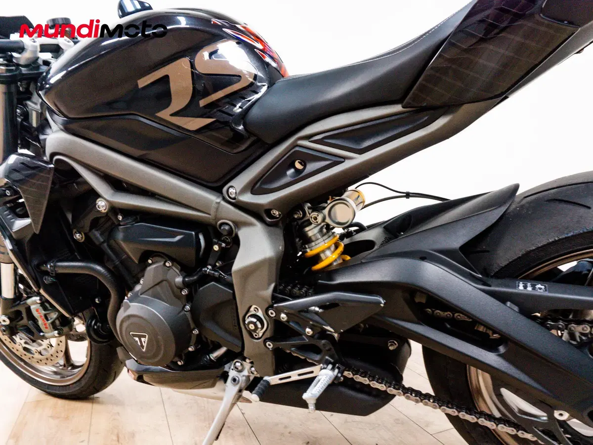 Triumph Street Triple 765 RS (2023 - 26) (10)