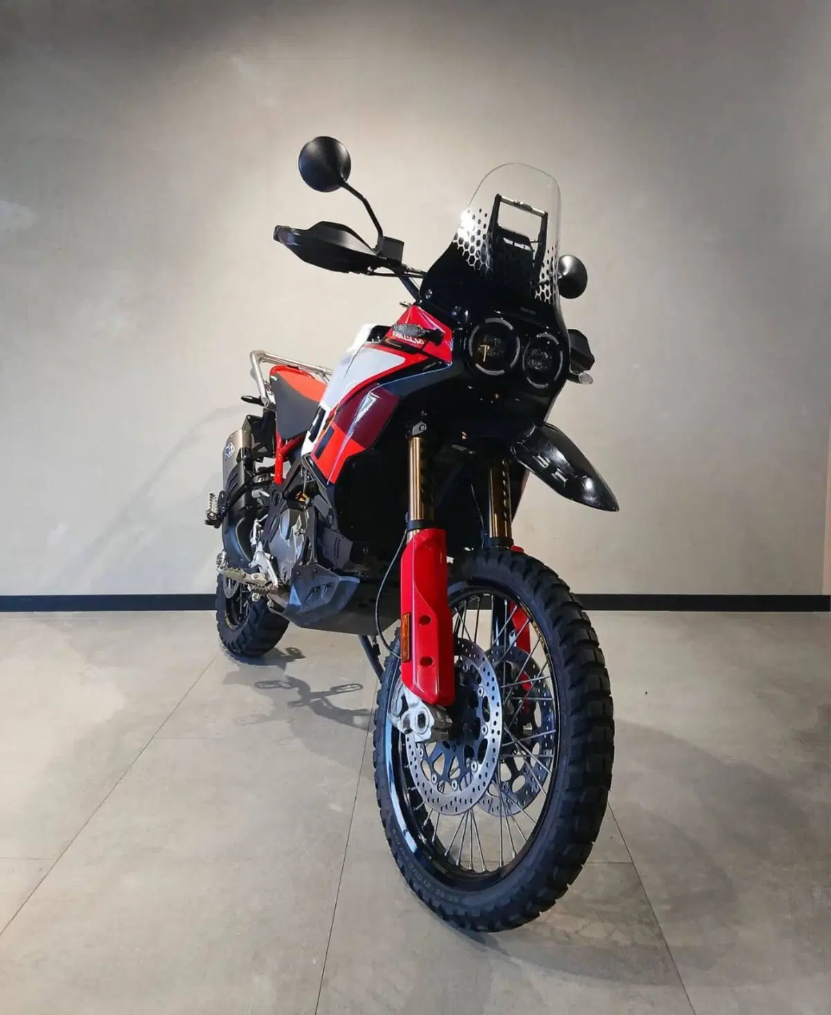 Ducati DesertX Rally (2024 - 25) (2)