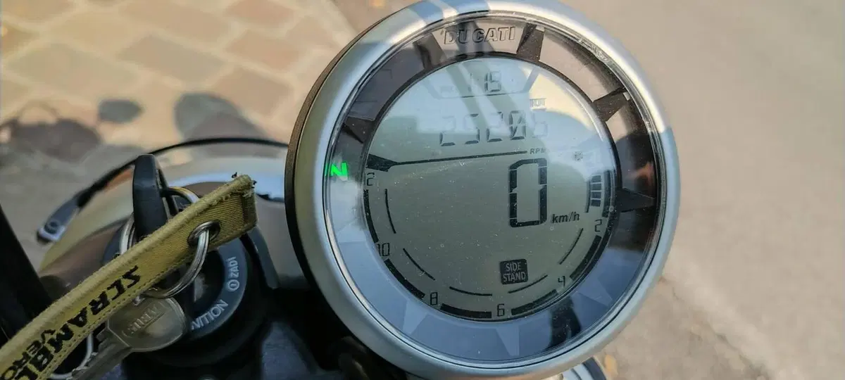 Ducati Scrambler 800 Classic (2017 - 18) (9)